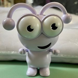 Cricut Cutie "Lilac" light purple cutie with box